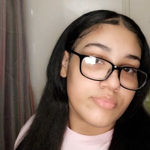 Meet your Posher, Jelaynea